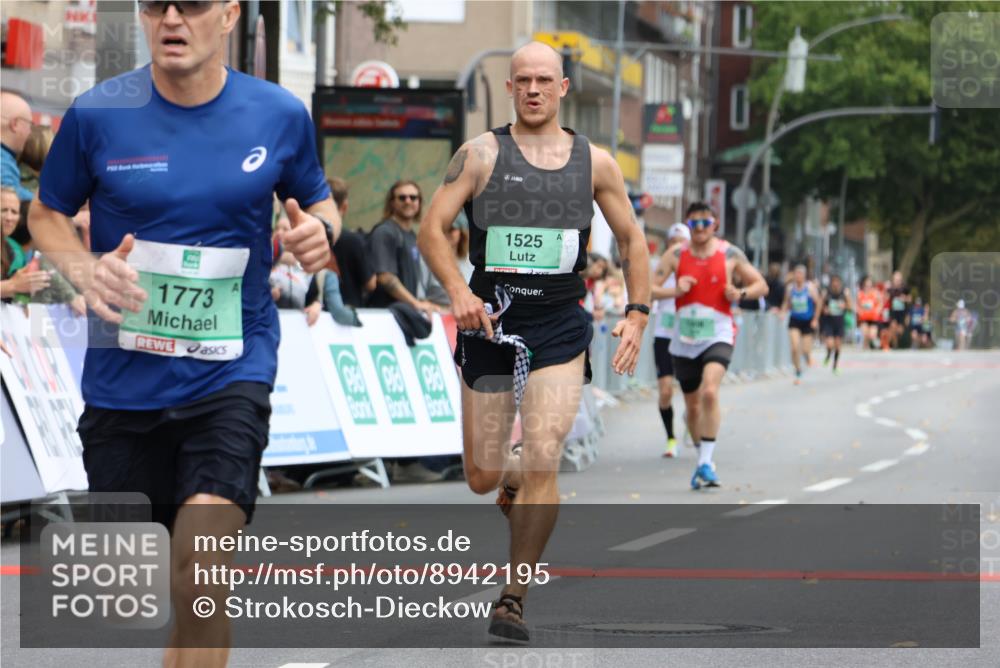21.09.2025 - PSD Bank Halbmarathon Strokosch-Dieckow http://msf.ph/oto/8942195 21.09.2025 11:29:26 Ziel 1314, 1408, 1437, 1472, 1525, 1773, 1854, 2955, 3898 meine-sportfotos.de
