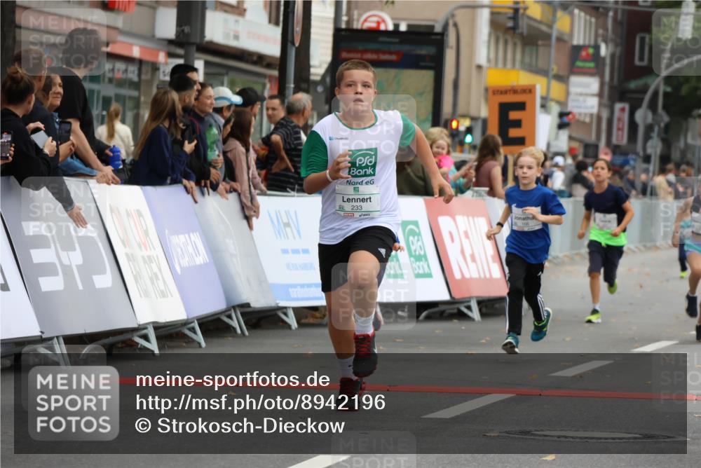 21.09.2025 - PSD Bank Halbmarathon Strokosch-Dieckow http://msf.ph/oto/8942196 21.09.2025 10:29:21 Ziel 166, 233, 250, 261, 301, 345, 381, 390, 395, 406, 434, 455 meine-sportfotos.de