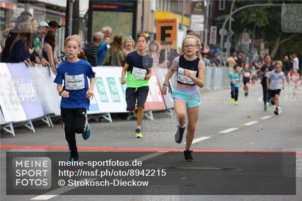 21.09.2025 - PSD Bank Halbmarathon Strokosch-Dieckow http://msf.ph/oto/8942215 21.09.2025 10:29:24 Ziel 166, 233, 250, 261, 301, 345, 381, 406, 434 meine-sportfotos.de