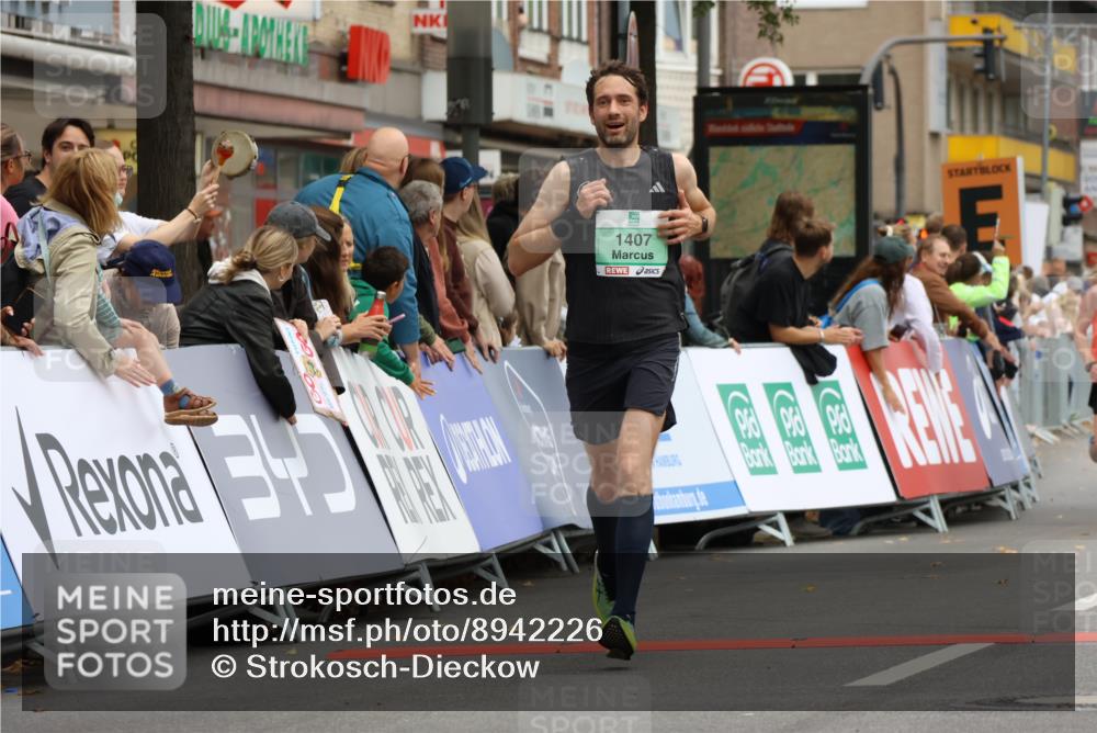 21.09.2025 - PSD Bank Halbmarathon Strokosch-Dieckow http://msf.ph/oto/8942226 21.09.2025 11:29:48 Ziel 1325, 1407, 1939, 2288 meine-sportfotos.de