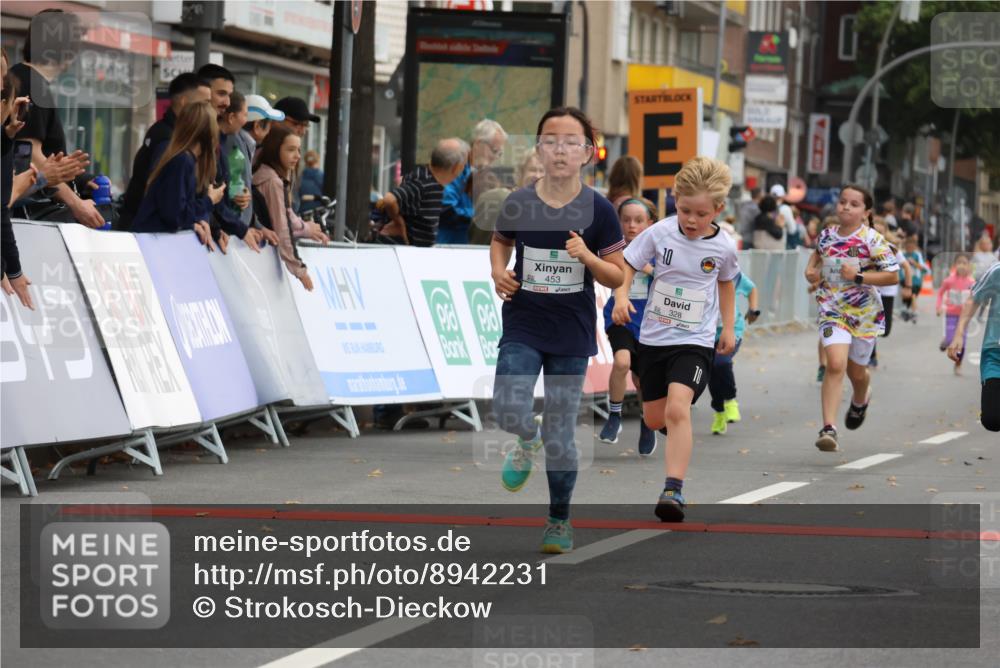 21.09.2025 - PSD Bank Halbmarathon Strokosch-Dieckow http://msf.ph/oto/8942231 21.09.2025 10:29:31 Ziel 132, 166, 233, 235, 250, 300, 301, 328, 393, 406, 453 meine-sportfotos.de
