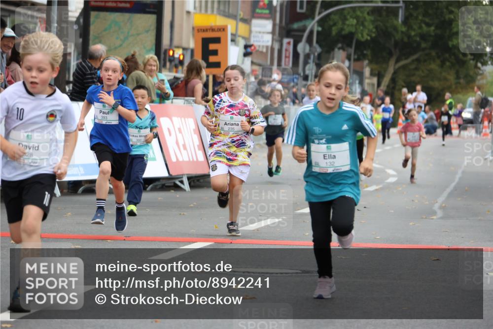 21.09.2025 - PSD Bank Halbmarathon Strokosch-Dieckow http://msf.ph/oto/8942241 21.09.2025 10:29:34 Ziel 103, 132, 235, 250, 300, 301, 328, 393, 453 meine-sportfotos.de