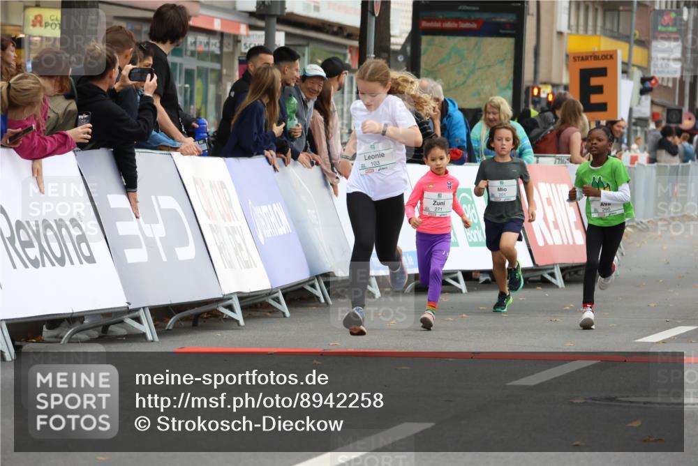 21.09.2025 - PSD Bank Halbmarathon Strokosch-Dieckow http://msf.ph/oto/8942258 21.09.2025 10:29:39 Ziel 103, 132, 201, 235, 271, 296, 300, 319, 328, 393, 453 meine-sportfotos.de
