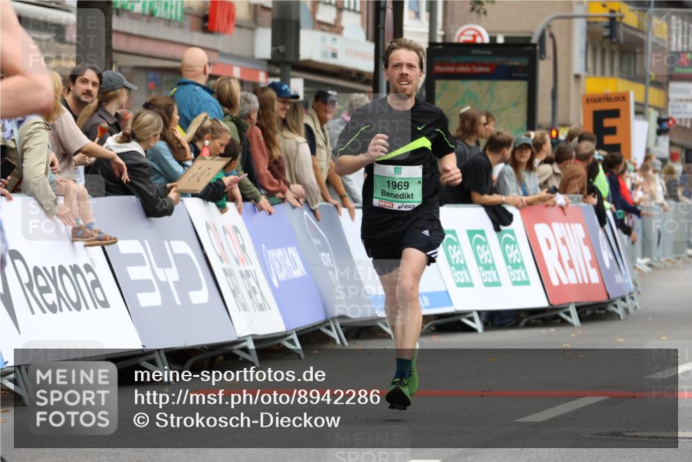 21.09.2025 - PSD Bank Halbmarathon Strokosch-Dieckow http://msf.ph/oto/8942286 21.09.2025 11:30:16 Ziel 1225, 1878, 1969 meine-sportfotos.de