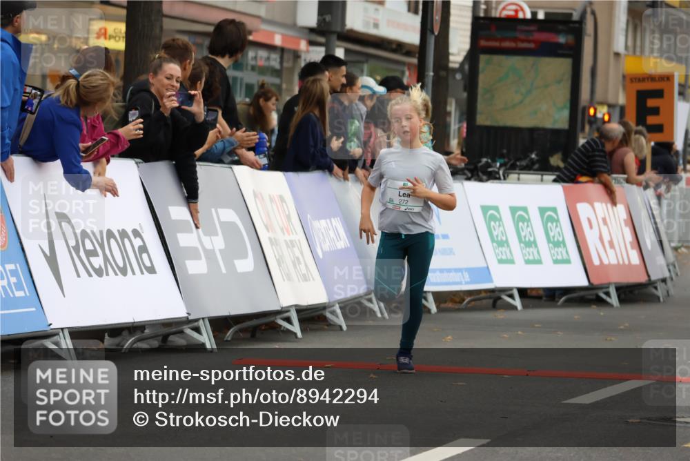 21.09.2025 - PSD Bank Halbmarathon Strokosch-Dieckow http://msf.ph/oto/8942294 21.09.2025 10:29:52 Ziel 131, 140, 195, 201, 234, 272, 276, 430, 438 meine-sportfotos.de