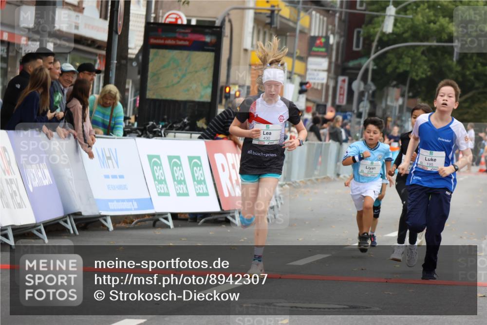 21.09.2025 - PSD Bank Halbmarathon Strokosch-Dieckow http://msf.ph/oto/8942307 21.09.2025 10:29:53 Ziel 131, 140, 195, 201, 234, 272, 276, 430, 438 meine-sportfotos.de