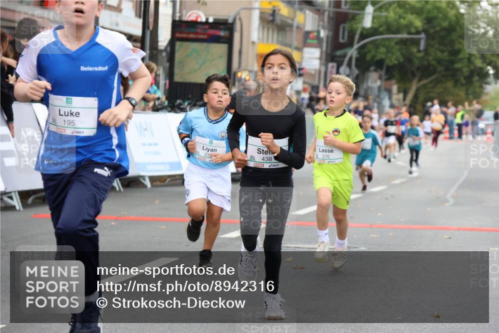 21.09.2025 - PSD Bank Halbmarathon Strokosch-Dieckow http://msf.ph/oto/8942316 21.09.2025 10:29:57 Ziel 131, 140, 141, 195, 234, 272, 276, 430, 438 meine-sportfotos.de