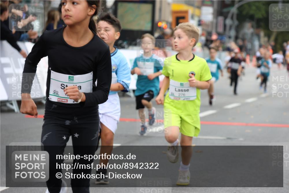 21.09.2025 - PSD Bank Halbmarathon Strokosch-Dieckow http://msf.ph/oto/8942322 21.09.2025 10:29:58 Ziel 131, 140, 141, 195, 234, 245, 272, 276, 430, 438 meine-sportfotos.de