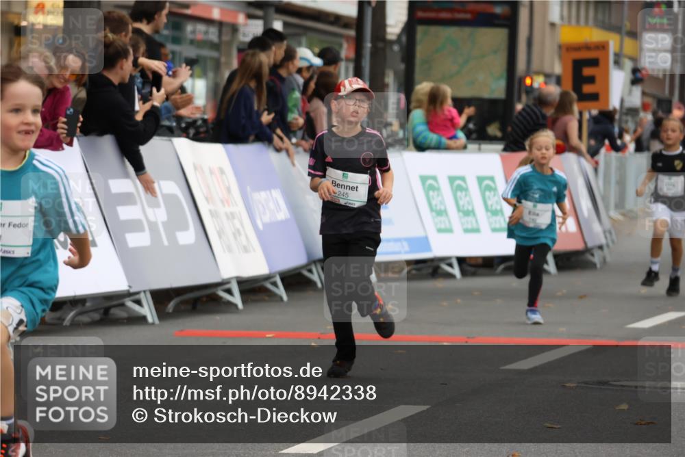 21.09.2025 - PSD Bank Halbmarathon Strokosch-Dieckow http://msf.ph/oto/8942338 21.09.2025 10:30:04 Ziel 140, 141, 145, 195, 231, 234, 245, 276, 430, 438, 448 meine-sportfotos.de