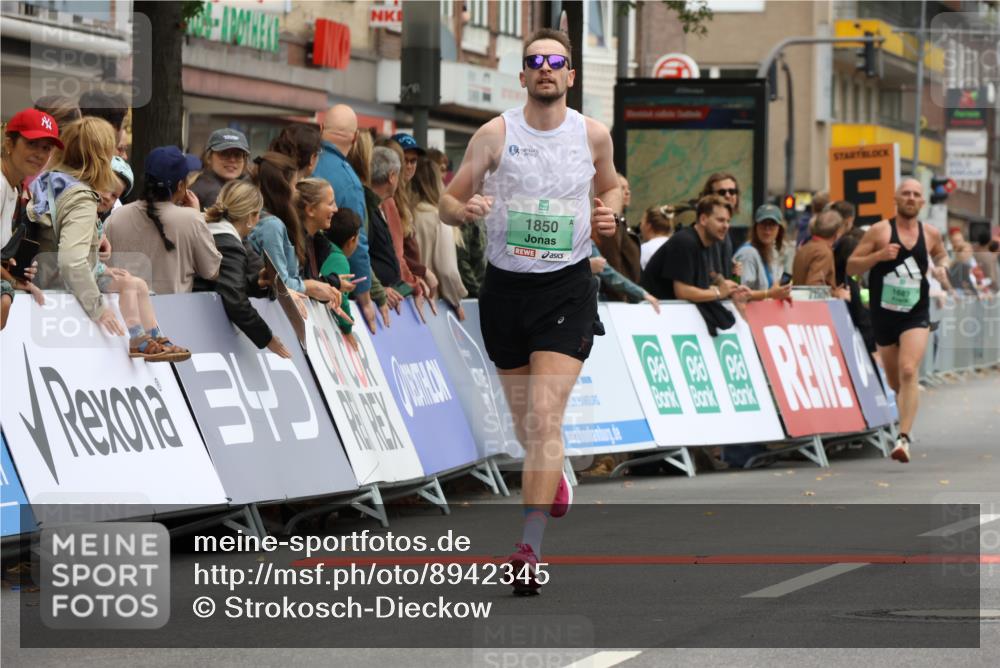 21.09.2025 - PSD Bank Halbmarathon Strokosch-Dieckow http://msf.ph/oto/8942345 21.09.2025 11:30:43 Ziel 1066, 1109, 1689, 1850, 2022, 2121 meine-sportfotos.de