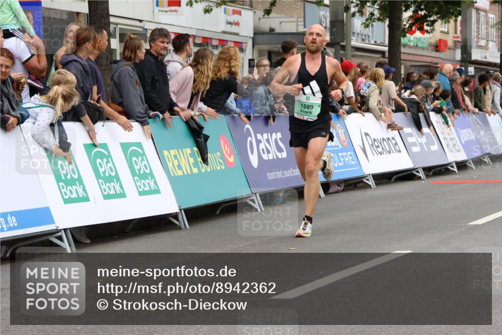 21.09.2025 - PSD Bank Halbmarathon Strokosch-Dieckow http://msf.ph/oto/8942362 21.09.2025 11:30:49 Ziel 1066, 1689, 1850, 1919, 2022, 2121 meine-sportfotos.de