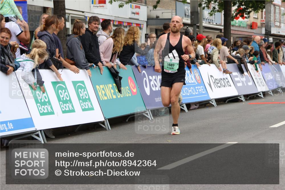 21.09.2025 - PSD Bank Halbmarathon Strokosch-Dieckow http://msf.ph/oto/8942364 21.09.2025 11:30:49 Ziel 1066, 1689, 1850, 1919, 2022, 2121 meine-sportfotos.de