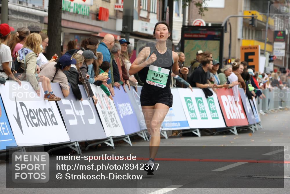 21.09.2025 - PSD Bank Halbmarathon Strokosch-Dieckow http://msf.ph/oto/8942377 21.09.2025 11:30:53 Ziel 1428, 1689, 1850, 1919, 2012, 2121 meine-sportfotos.de