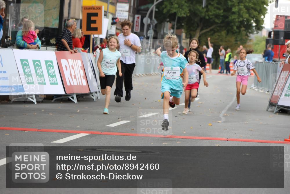 21.09.2025 - PSD Bank Halbmarathon Strokosch-Dieckow http://msf.ph/oto/8942460 21.09.2025 10:30:41 Ziel 108, 116, 117, 192, 246, 318, 320, 324, 335, 375, 402, 403, 405, 456, 457 meine-sportfotos.de