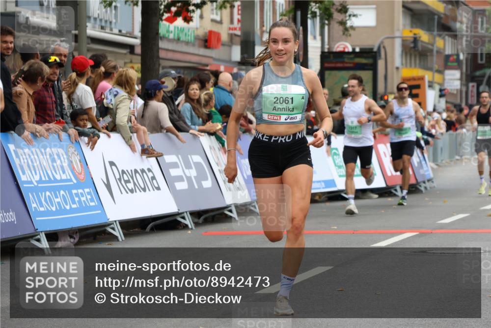 21.09.2025 - PSD Bank Halbmarathon Strokosch-Dieckow http://msf.ph/oto/8942473 21.09.2025 11:31:33 Ziel 1317, 1607, 2061, 2076, 2243 meine-sportfotos.de