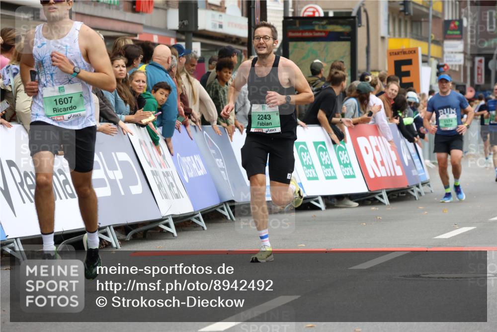 21.09.2025 - PSD Bank Halbmarathon Strokosch-Dieckow http://msf.ph/oto/8942492 21.09.2025 11:31:37 Ziel 1174, 1317, 1607, 1972, 1991, 2061, 2076, 2243 meine-sportfotos.de