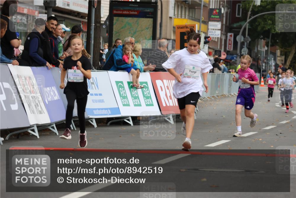 21.09.2025 - PSD Bank Halbmarathon Strokosch-Dieckow http://msf.ph/oto/8942519 21.09.2025 10:31:04 Ziel 177, 277, 315, 323, 340, 413 meine-sportfotos.de