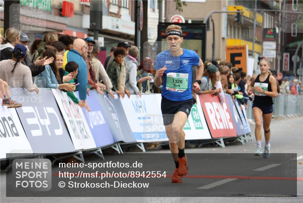 21.09.2025 - PSD Bank Halbmarathon Strokosch-Dieckow http://msf.ph/oto/8942554 21.09.2025 11:31:55 Ziel 1052, 1167, 1326, 1852, 1888, 1890, 2025, 2109 meine-sportfotos.de