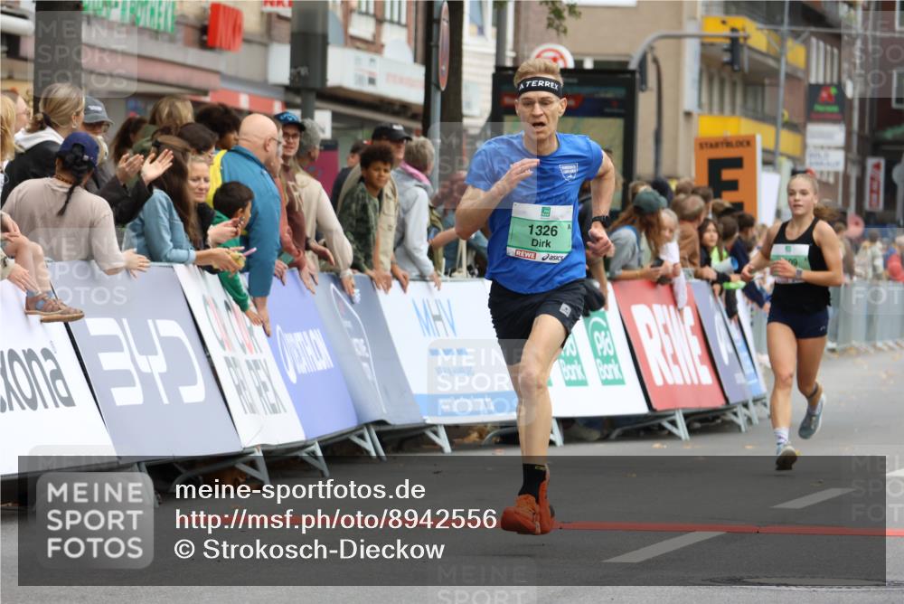 21.09.2025 - PSD Bank Halbmarathon Strokosch-Dieckow http://msf.ph/oto/8942556 21.09.2025 11:31:55 Ziel 1052, 1167, 1326, 1852, 1888, 1890, 2025, 2109 meine-sportfotos.de