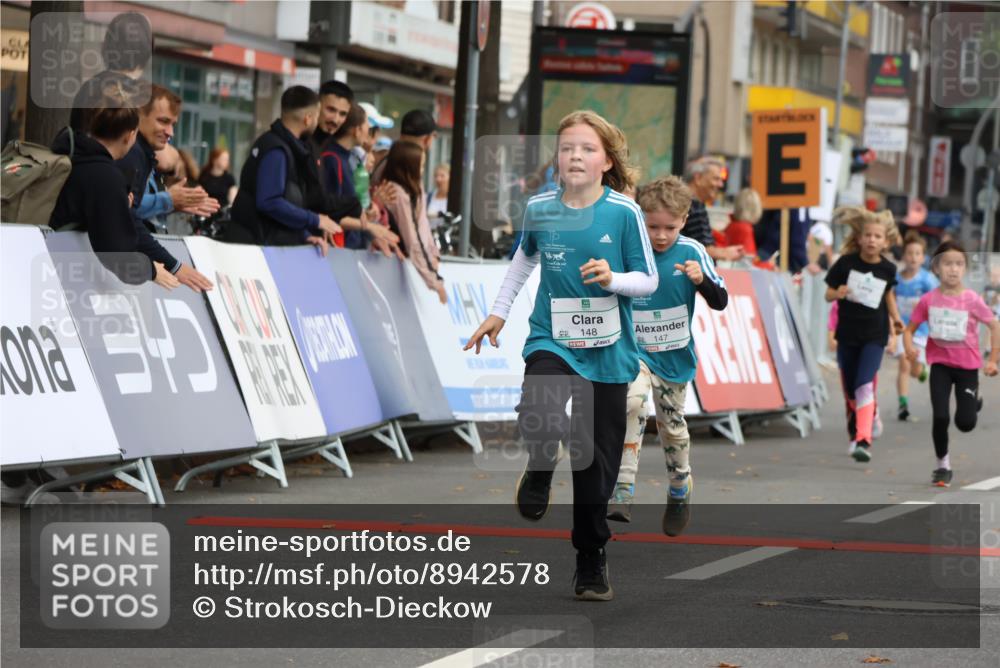 21.09.2025 - PSD Bank Halbmarathon Strokosch-Dieckow http://msf.ph/oto/8942578 21.09.2025 10:31:21 Ziel 139, 147, 148, 287, 311, 326, 352, 376, 387, 414, 439 meine-sportfotos.de