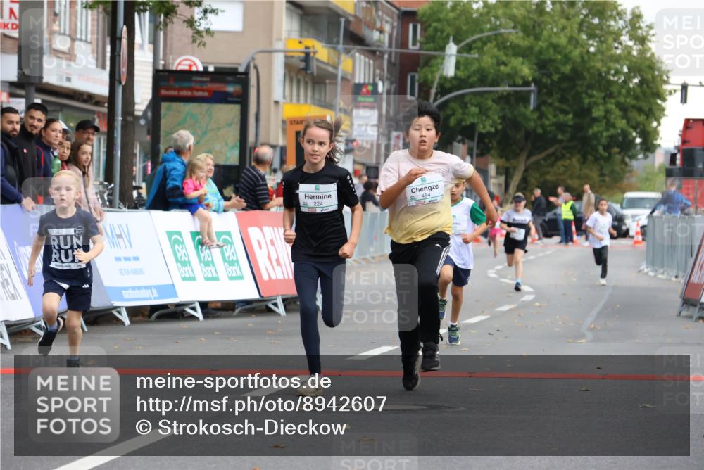 21.09.2025 - PSD Bank Halbmarathon Strokosch-Dieckow http://msf.ph/oto/8942607 21.09.2025 10:31:34 Ziel 122, 224, 287, 326, 352, 404, 414, 439, 454, 463 meine-sportfotos.de
