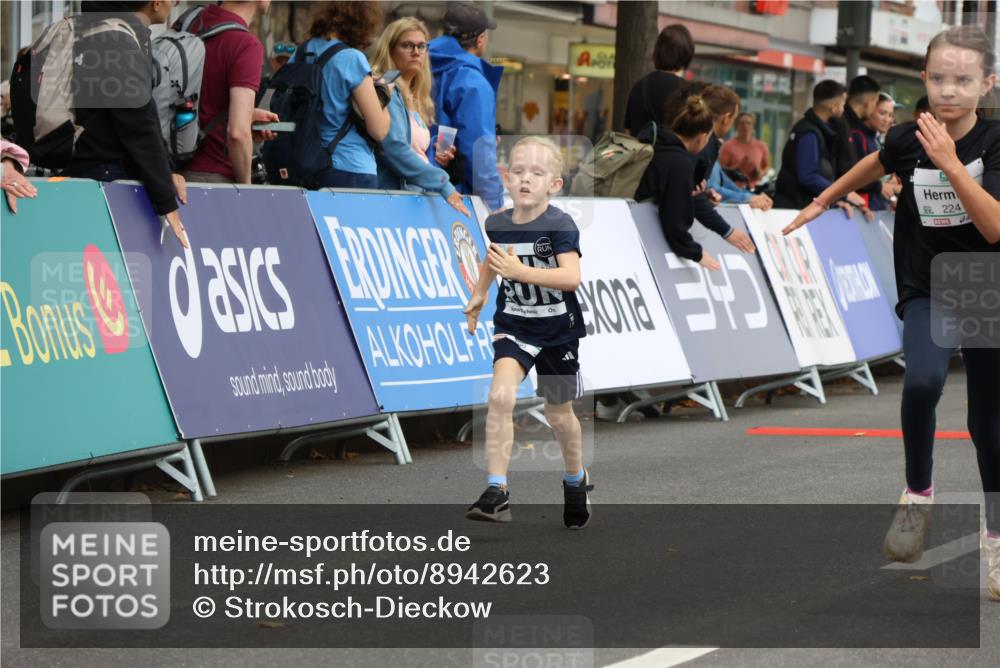21.09.2025 - PSD Bank Halbmarathon Strokosch-Dieckow http://msf.ph/oto/8942623 21.09.2025 10:31:36 Ziel 122, 224, 287, 352, 404, 414, 454, 463 meine-sportfotos.de