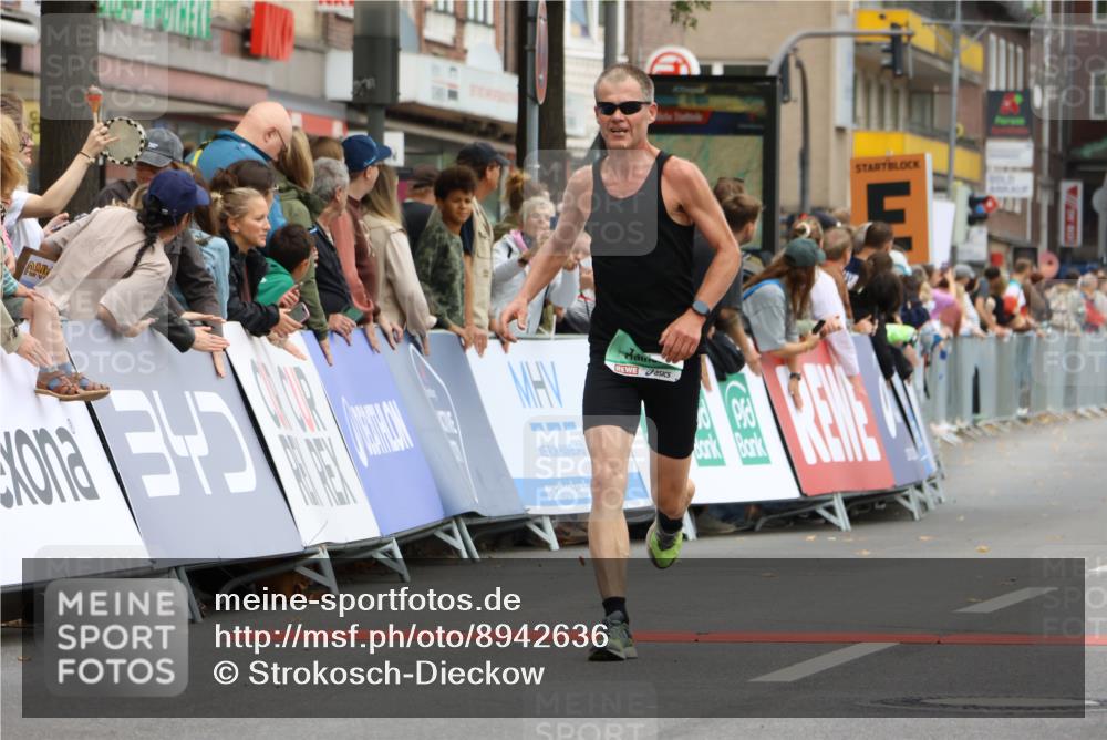 21.09.2025 - PSD Bank Halbmarathon Strokosch-Dieckow http://msf.ph/oto/8942636 21.09.2025 11:32:58 Ziel 1180, 1805, 1822, 1869 meine-sportfotos.de