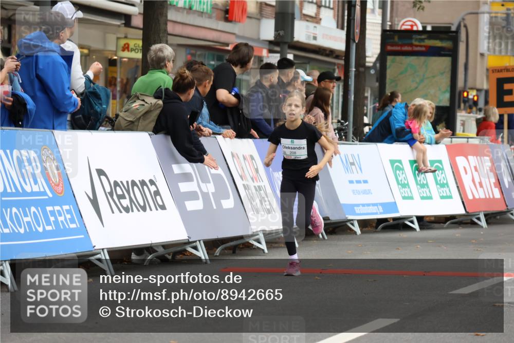 21.09.2025 - PSD Bank Halbmarathon Strokosch-Dieckow http://msf.ph/oto/8942665 21.09.2025 10:31:52 Ziel 110, 175, 190, 191, 208, 336 meine-sportfotos.de