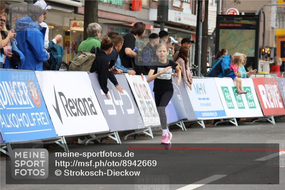 21.09.2025 - PSD Bank Halbmarathon Strokosch-Dieckow http://msf.ph/oto/8942669 21.09.2025 10:31:52 Ziel 110, 175, 190, 191, 208, 336 meine-sportfotos.de