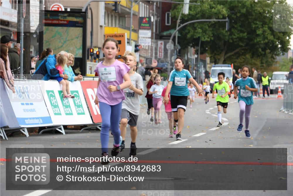 21.09.2025 - PSD Bank Halbmarathon Strokosch-Dieckow http://msf.ph/oto/8942683 21.09.2025 10:31:57 Ziel 110, 135, 137, 208, 259, 260, 293, 309, 336 meine-sportfotos.de