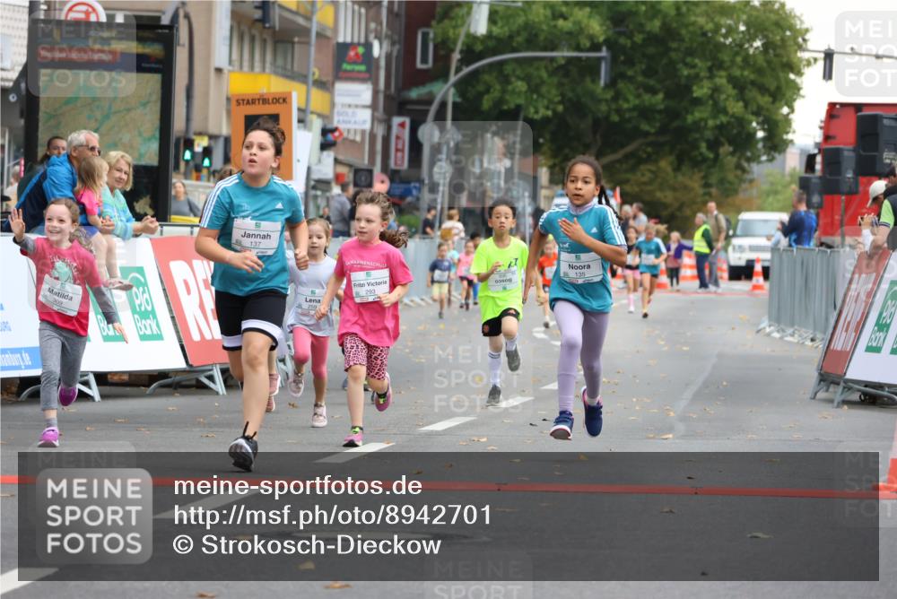 21.09.2025 - PSD Bank Halbmarathon Strokosch-Dieckow http://msf.ph/oto/8942701 21.09.2025 10:32:00 Ziel 110, 135, 137, 208, 259, 260, 293, 309, 322, 336, 369, 427 meine-sportfotos.de