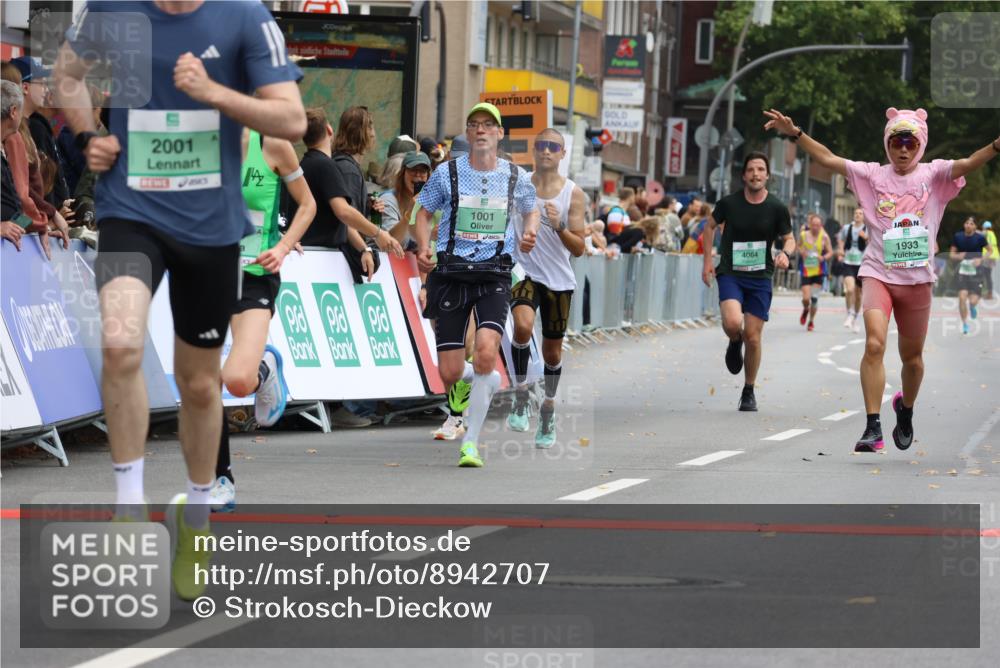 21.09.2025 - PSD Bank Halbmarathon Strokosch-Dieckow http://msf.ph/oto/8942707 21.09.2025 11:33:15 Ziel 1001, 1344, 1438, 1533, 1883, 1891, 1897, 1933, 1935, 1961, 2001, 2126, 4000, 4064 meine-sportfotos.de