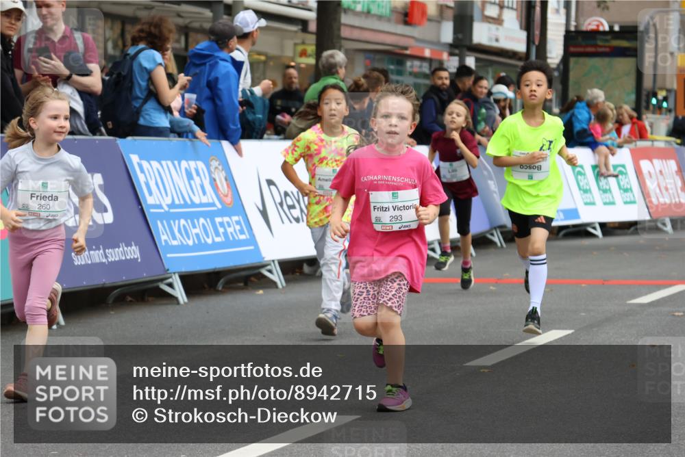 21.09.2025 - PSD Bank Halbmarathon Strokosch-Dieckow http://msf.ph/oto/8942715 21.09.2025 10:32:06 Ziel 110, 135, 137, 259, 260, 293, 309, 322, 336, 369, 385, 427 meine-sportfotos.de