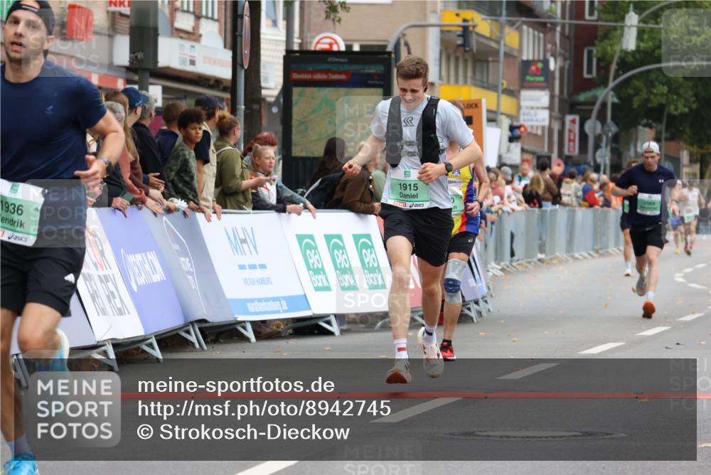 21.09.2025 - PSD Bank Halbmarathon Strokosch-Dieckow http://msf.ph/oto/8942745 21.09.2025 11:33:33 Ziel 1915, 1936, 1990, 2068 meine-sportfotos.de