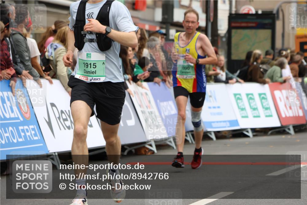21.09.2025 - PSD Bank Halbmarathon Strokosch-Dieckow http://msf.ph/oto/8942766 21.09.2025 11:33:36 Ziel 1577, 1915, 1936, 1990, 2068 meine-sportfotos.de