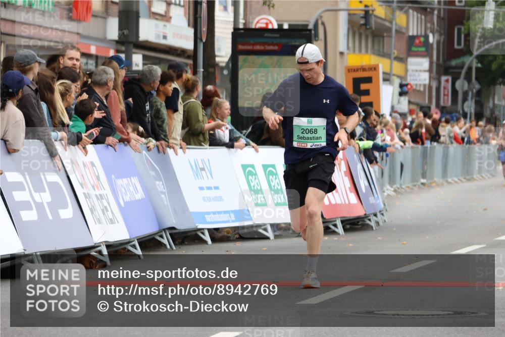 21.09.2025 - PSD Bank Halbmarathon Strokosch-Dieckow http://msf.ph/oto/8942769 21.09.2025 11:33:39 Ziel 1577, 1855, 1915, 1936, 1990, 2014, 2068 meine-sportfotos.de
