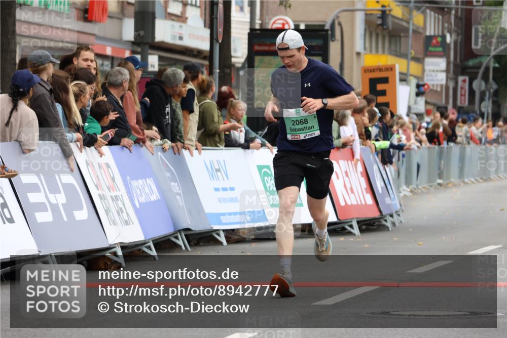 21.09.2025 - PSD Bank Halbmarathon Strokosch-Dieckow http://msf.ph/oto/8942777 21.09.2025 11:33:39 Ziel 1577, 1855, 1915, 1936, 1990, 2014, 2068 meine-sportfotos.de