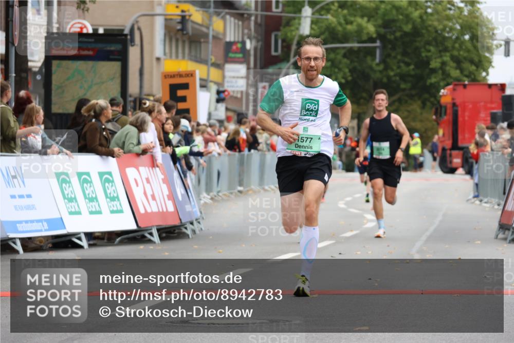 21.09.2025 - PSD Bank Halbmarathon Strokosch-Dieckow http://msf.ph/oto/8942783 21.09.2025 11:33:41 Ziel 1577, 1855, 1915, 1936, 1990, 2014, 2068 meine-sportfotos.de