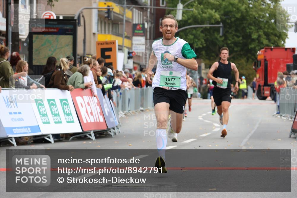 21.09.2025 - PSD Bank Halbmarathon Strokosch-Dieckow http://msf.ph/oto/8942791 21.09.2025 11:33:41 Ziel 1577, 1855, 1915, 1936, 1990, 2014, 2068 meine-sportfotos.de