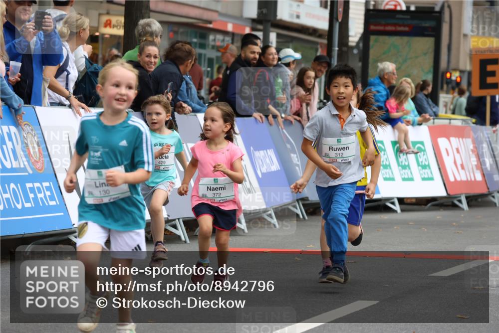 21.09.2025 - PSD Bank Halbmarathon Strokosch-Dieckow http://msf.ph/oto/8942796 21.09.2025 10:32:28 Ziel 130, 133, 159, 173, 238, 273, 282, 312, 364, 372, 429 meine-sportfotos.de