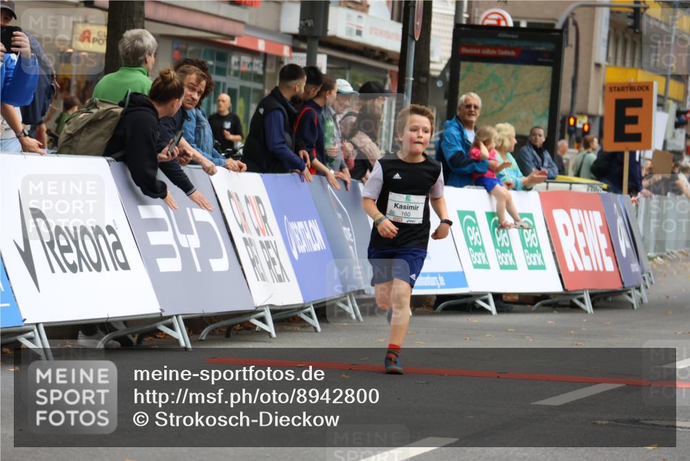 21.09.2025 - PSD Bank Halbmarathon Strokosch-Dieckow http://msf.ph/oto/8942800 21.09.2025 10:32:39 Ziel 160, 394 meine-sportfotos.de