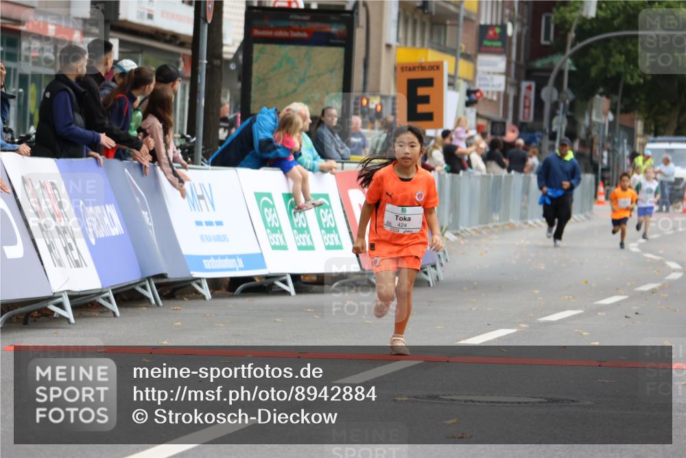 21.09.2025 - PSD Bank Halbmarathon Strokosch-Dieckow http://msf.ph/oto/8942884 21.09.2025 10:33:18 Ziel 121, 424 meine-sportfotos.de