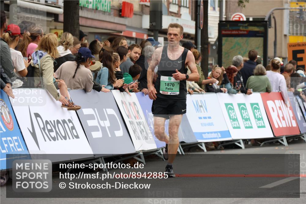 21.09.2025 - PSD Bank Halbmarathon Strokosch-Dieckow http://msf.ph/oto/8942885 21.09.2025 11:34:34 Ziel 1870, 1996, 2008 meine-sportfotos.de