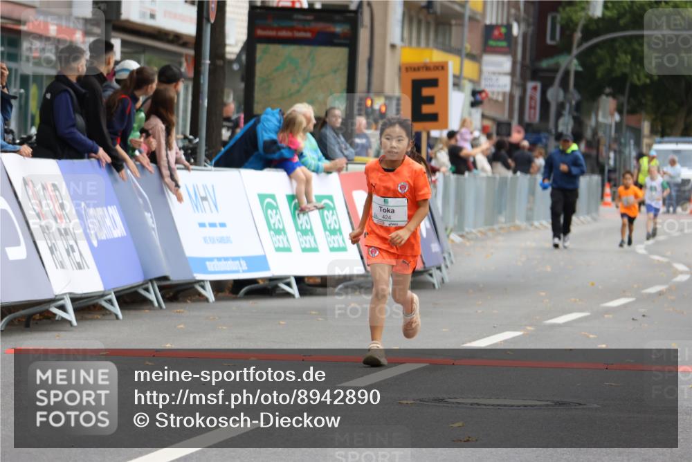 21.09.2025 - PSD Bank Halbmarathon Strokosch-Dieckow http://msf.ph/oto/8942890 21.09.2025 10:33:18 Ziel 121, 424 meine-sportfotos.de