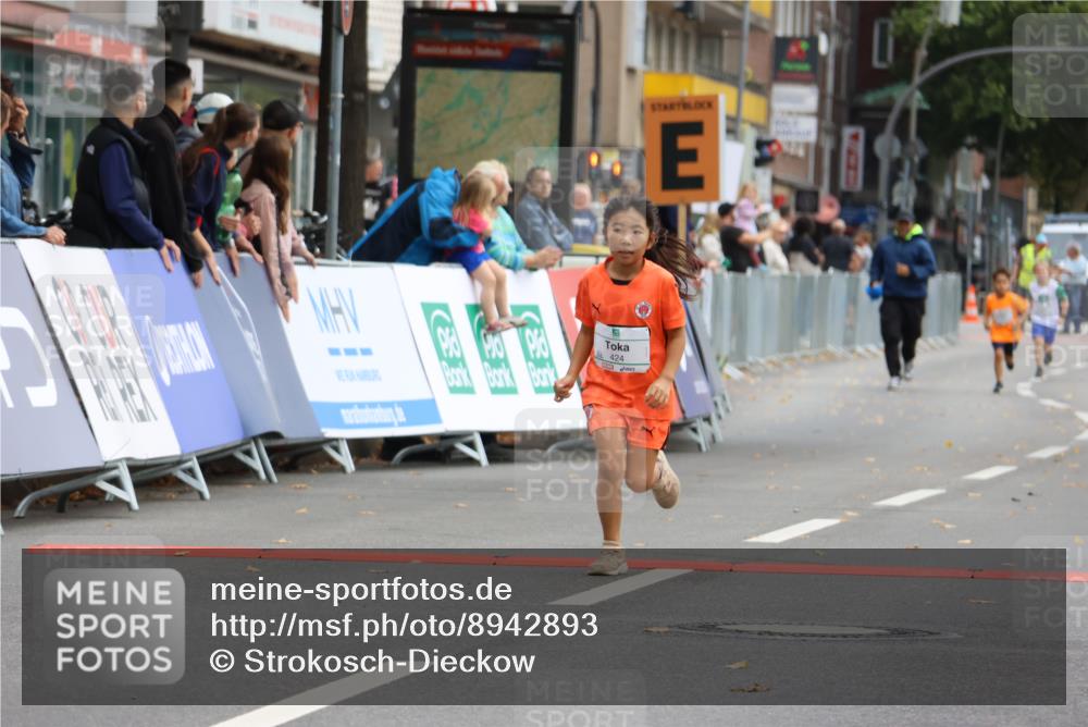 21.09.2025 - PSD Bank Halbmarathon Strokosch-Dieckow http://msf.ph/oto/8942893 21.09.2025 10:33:18 Ziel 121, 424 meine-sportfotos.de