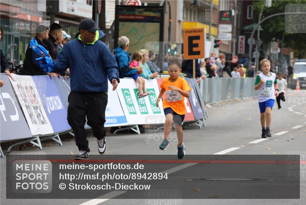 21.09.2025 - PSD Bank Halbmarathon Strokosch-Dieckow http://msf.ph/oto/8942894 21.09.2025 10:33:34 Ziel 308, 363 meine-sportfotos.de