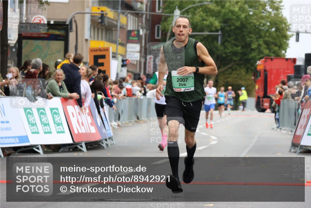 21.09.2025 - PSD Bank Halbmarathon Strokosch-Dieckow http://msf.ph/oto/8942921 21.09.2025 11:34:55 Ziel 1089, 1578, 2007 meine-sportfotos.de
