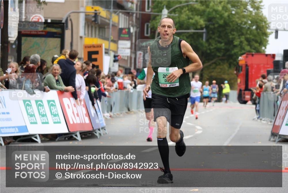 21.09.2025 - PSD Bank Halbmarathon Strokosch-Dieckow http://msf.ph/oto/8942923 21.09.2025 11:34:55 Ziel 1089, 1578, 2007 meine-sportfotos.de