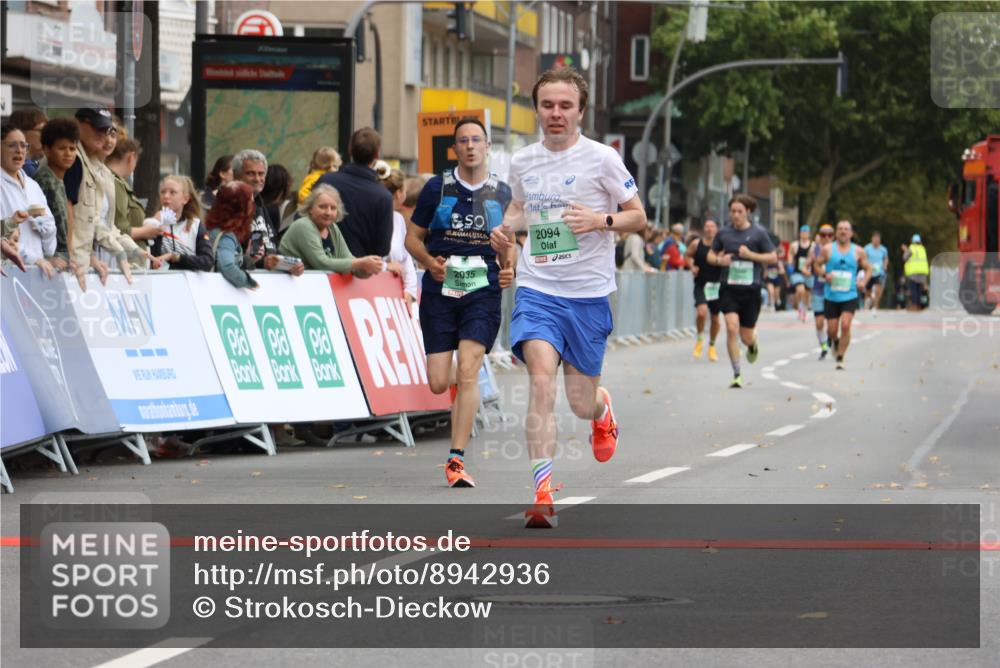 21.09.2025 - PSD Bank Halbmarathon Strokosch-Dieckow http://msf.ph/oto/8942936 21.09.2025 11:35:06 Ziel 1578, 2035, 2094 meine-sportfotos.de