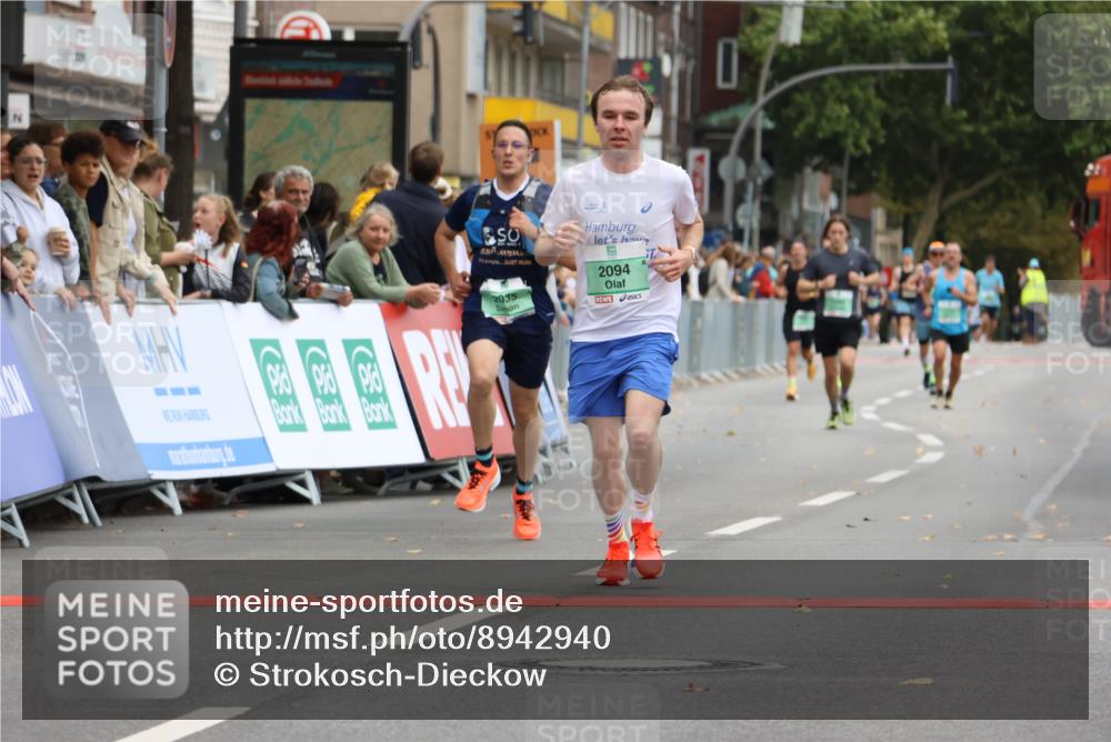 21.09.2025 - PSD Bank Halbmarathon Strokosch-Dieckow http://msf.ph/oto/8942940 21.09.2025 11:35:06 Ziel 1578, 2035, 2094 meine-sportfotos.de